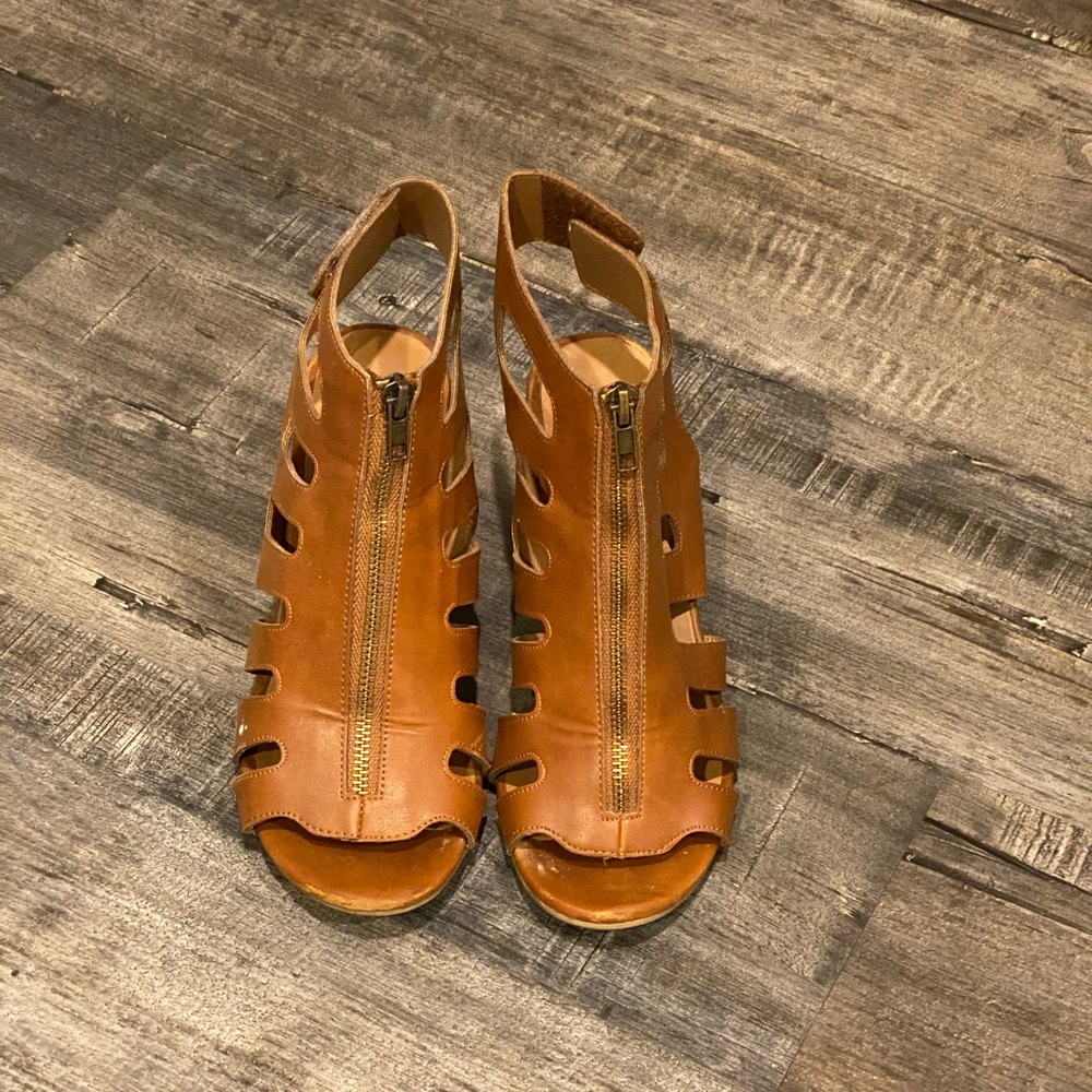 Sandal wedges